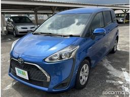 Toyota Sienta Hybrid 1.5A X